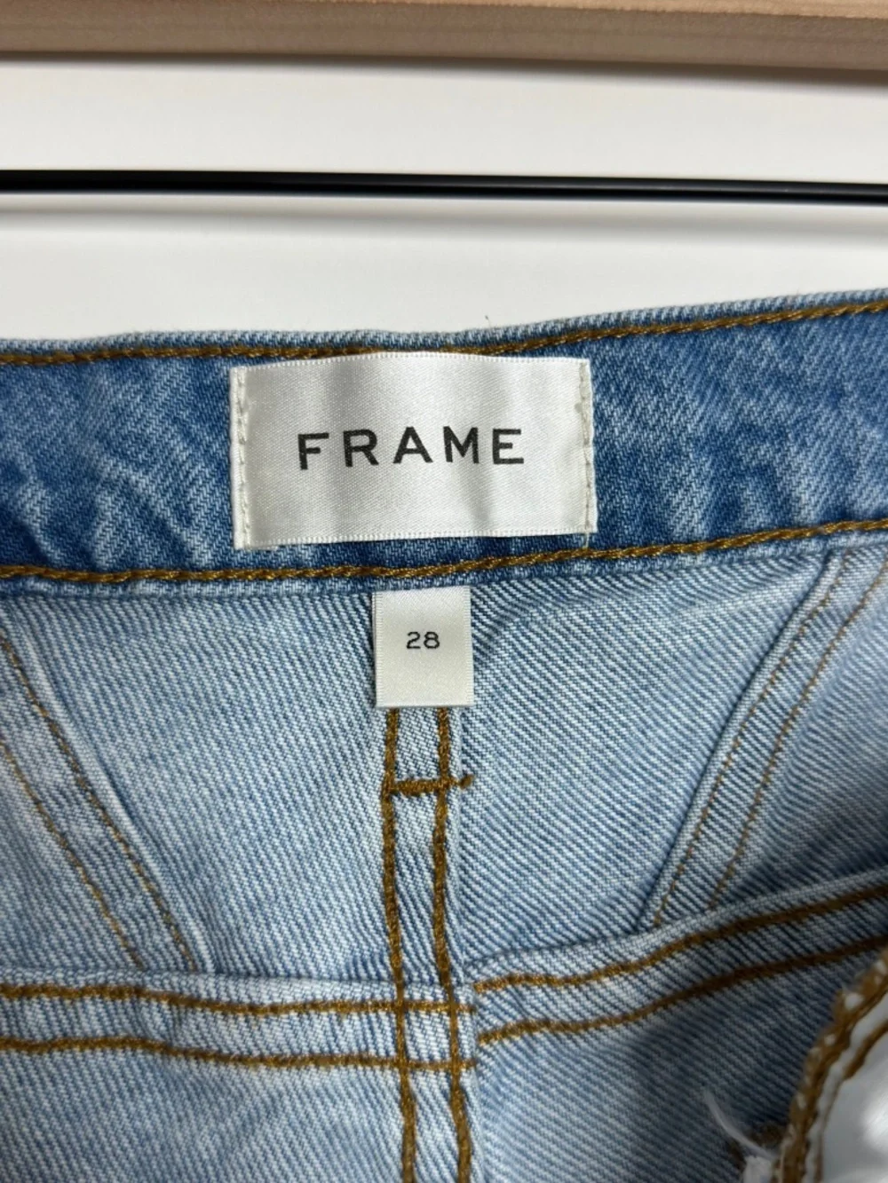 Frame 90s Utility Loose Jeans